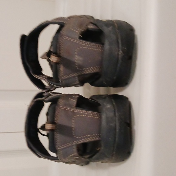 Teva "Forebay" leather sandals - 8 - brown gray - Picture 7 of 11